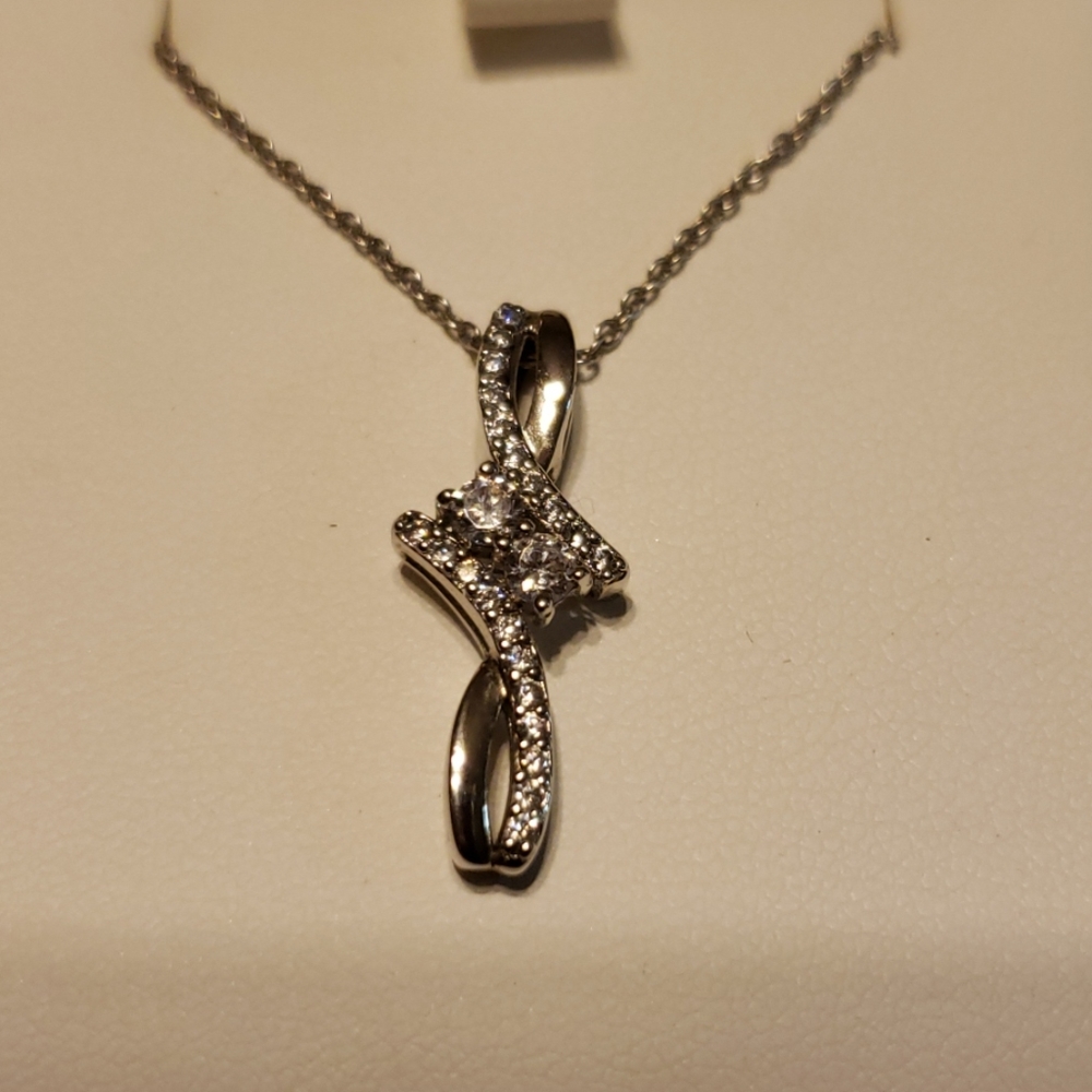 Sterling silver cubic zirconia necklace
